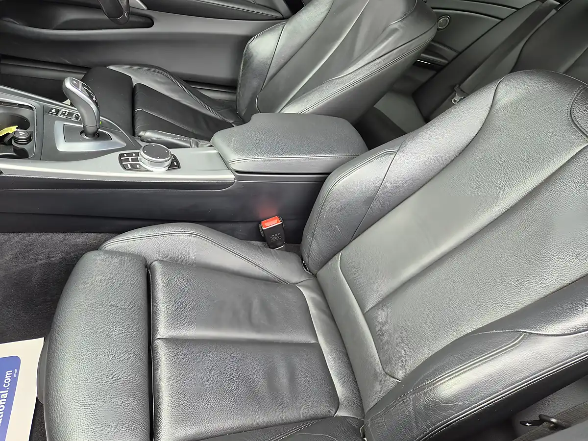 Used 2019 BMW 4 Series M Sport Blue - Interior and Exterior details 8