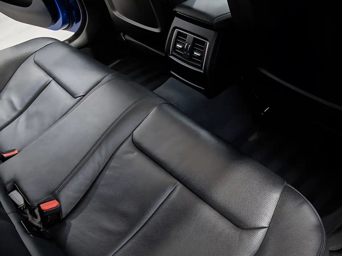 Used 2019 BMW 4 Series M Sport Estoril Blue - Interior and Exterior details 16