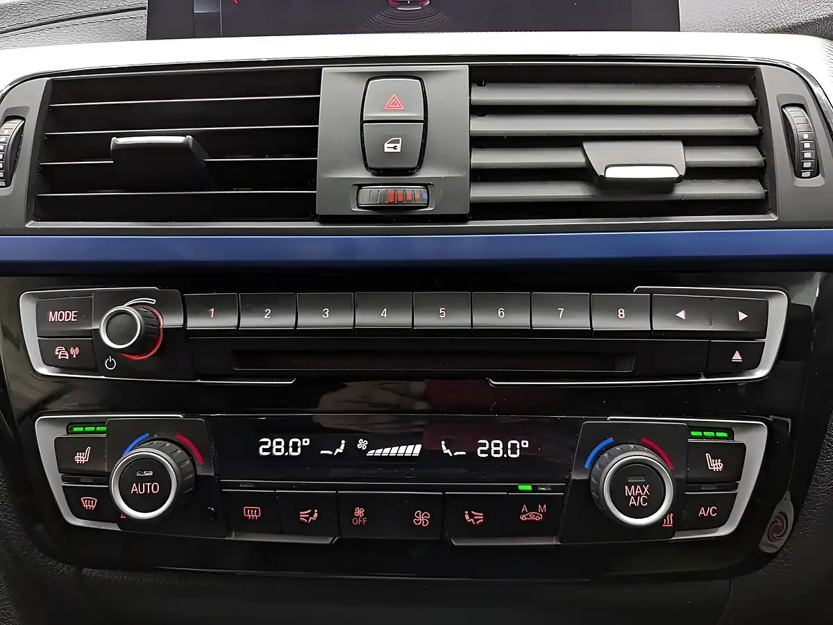 Used 2019 BMW 4 Series M Sport Snapper Rocks Blue - Interior and Exterior details 16