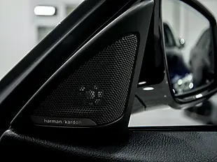 Used 2019 BMW 4 Series M Sport White - Interior and Exterior details 11