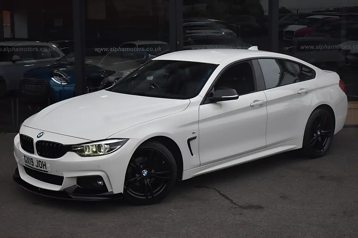 Used 2019 BMW 420i M Sport Alpine White - Interior and Exterior details 4