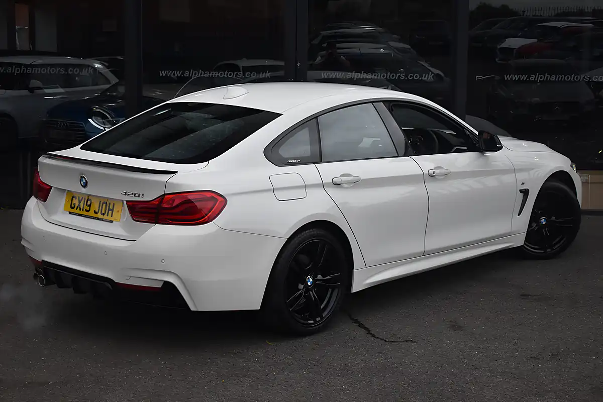 Used 2019 BMW 420i M Sport Alpine White - Interior and Exterior details 5