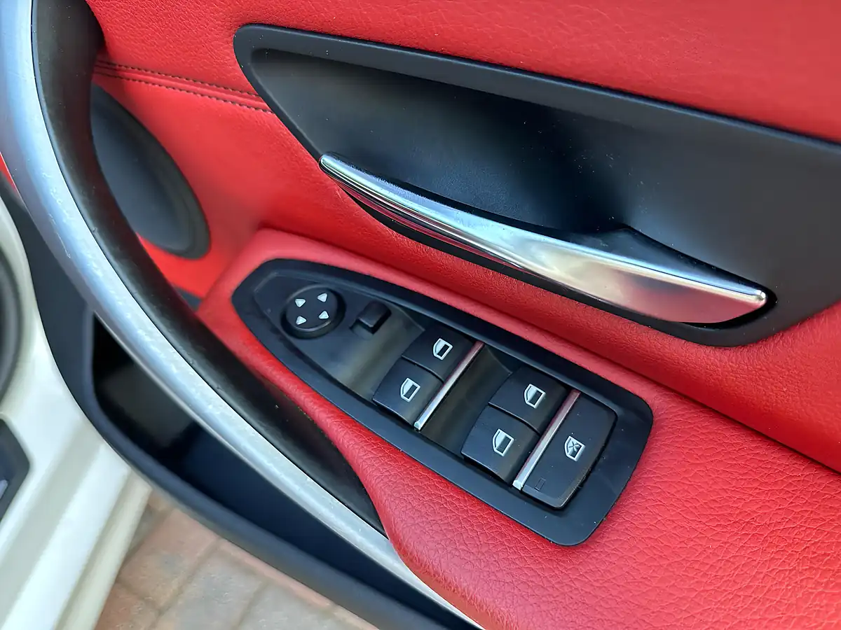 Used 2019 BMW 420i M Sport White - Interior and Exterior details 11