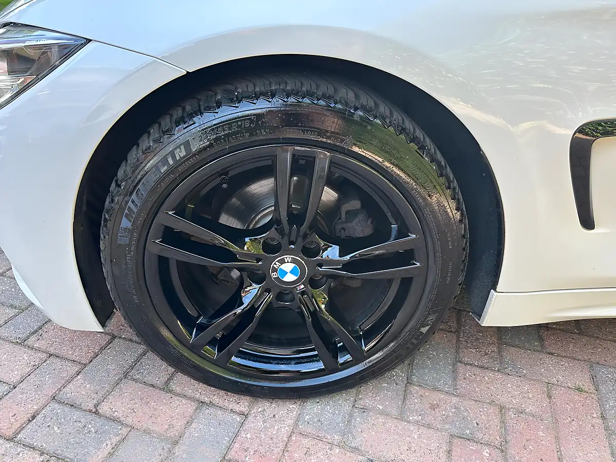Used 2019 BMW 420i M Sport White - Interior and Exterior details 20