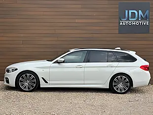 Used 2019 BMW 5 Series M Sport Alpine White - Interior and Exterior details 8