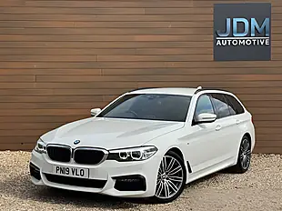 Used 2019 BMW 5 Series M Sport Alpine White - Interior and Exterior details 9