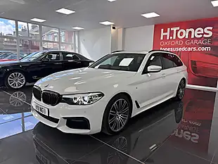 Used 2019 BMW 5 Series M Sport Alpine White - Interior and Exterior details 17