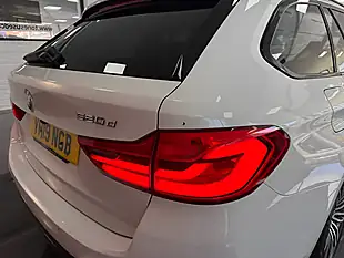 Used 2019 BMW 5 Series M Sport Alpine White - Interior and Exterior details 7