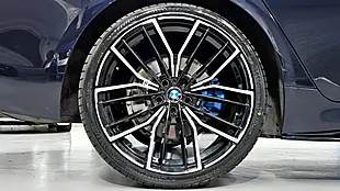 Used 2019 BMW 5 Series M Sport Black - Interior and Exterior details 12