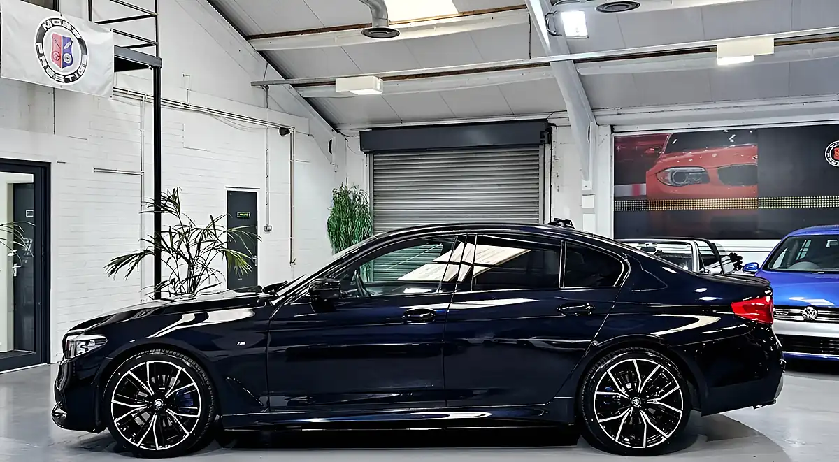 Used 2019 BMW 5 Series M Sport Black - Interior and Exterior details 6