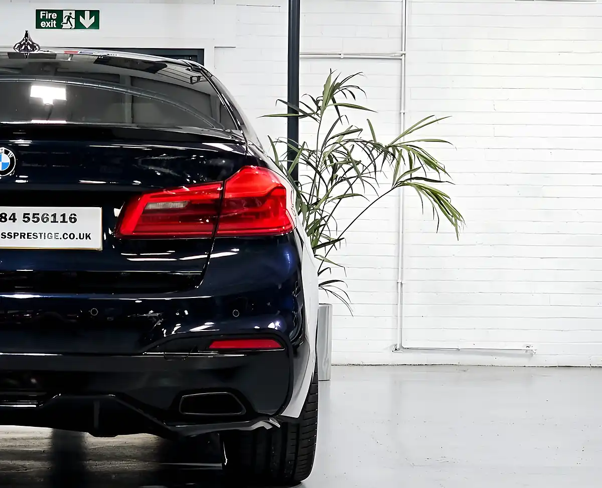 Used 2019 BMW 5 Series M Sport Black - Interior and Exterior details 9