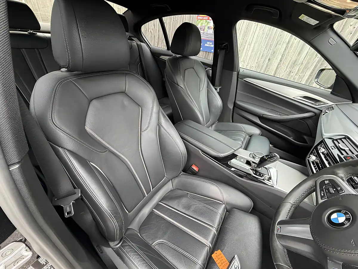 Used 2019 BMW 5 Series M Sport Black - Interior and Exterior details 11