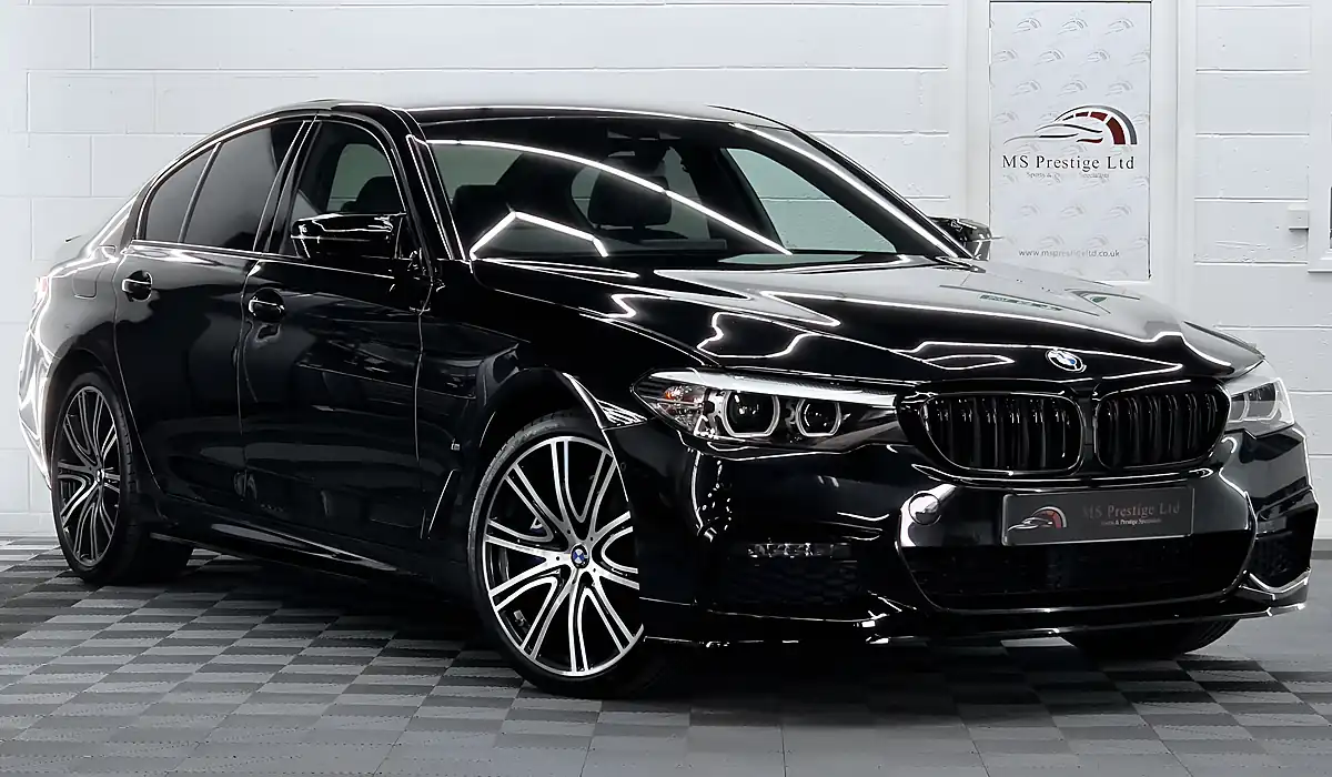 Used 2019 BMW 5 Series M Sport Black Sapphire - Interior and Exterior details 2