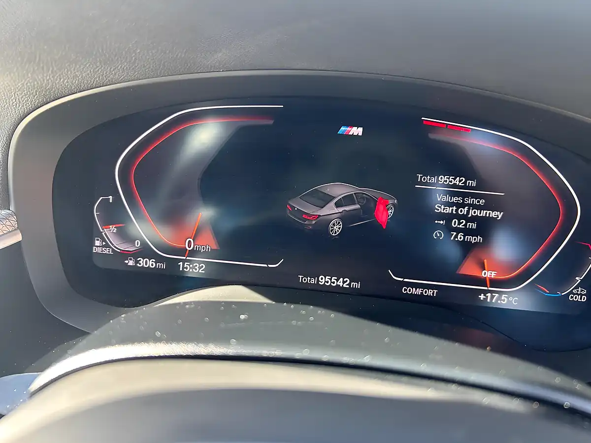 Used 2019 BMW 5 Series M Sport Blue - Interior and Exterior details 11