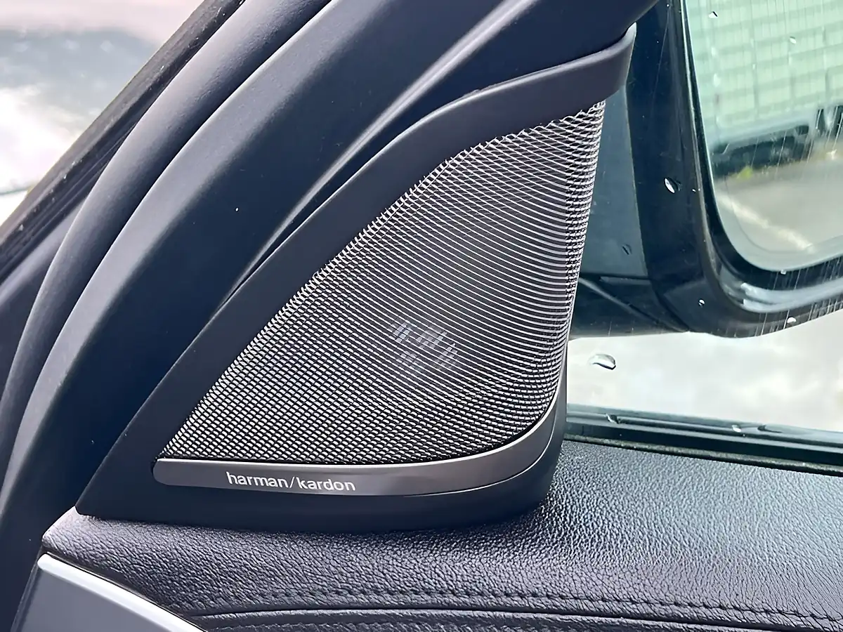 Used 2019 BMW 5 Series M Sport Bluestone - Interior and Exterior details 19
