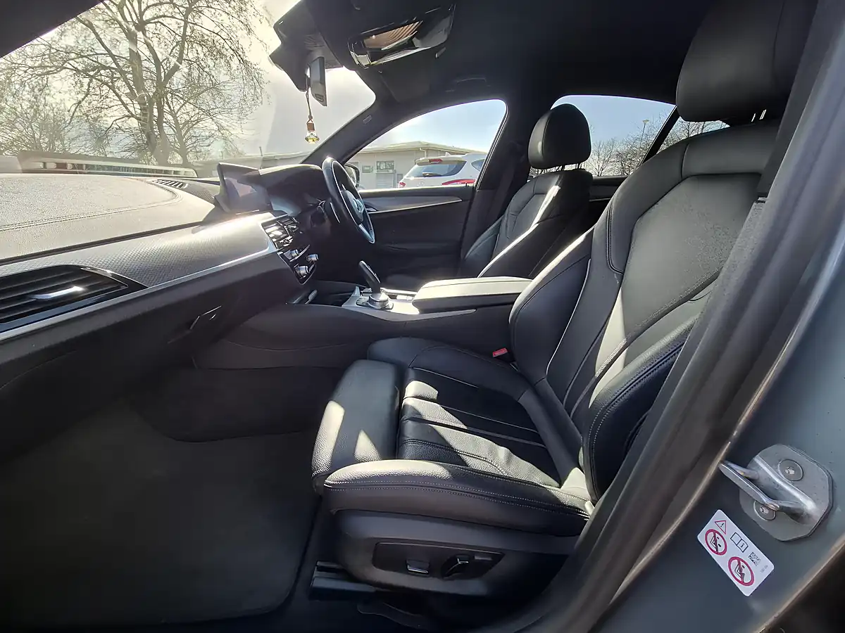 Used 2019 BMW 5 Series M Sport Bluestone - Interior and Exterior details 12
