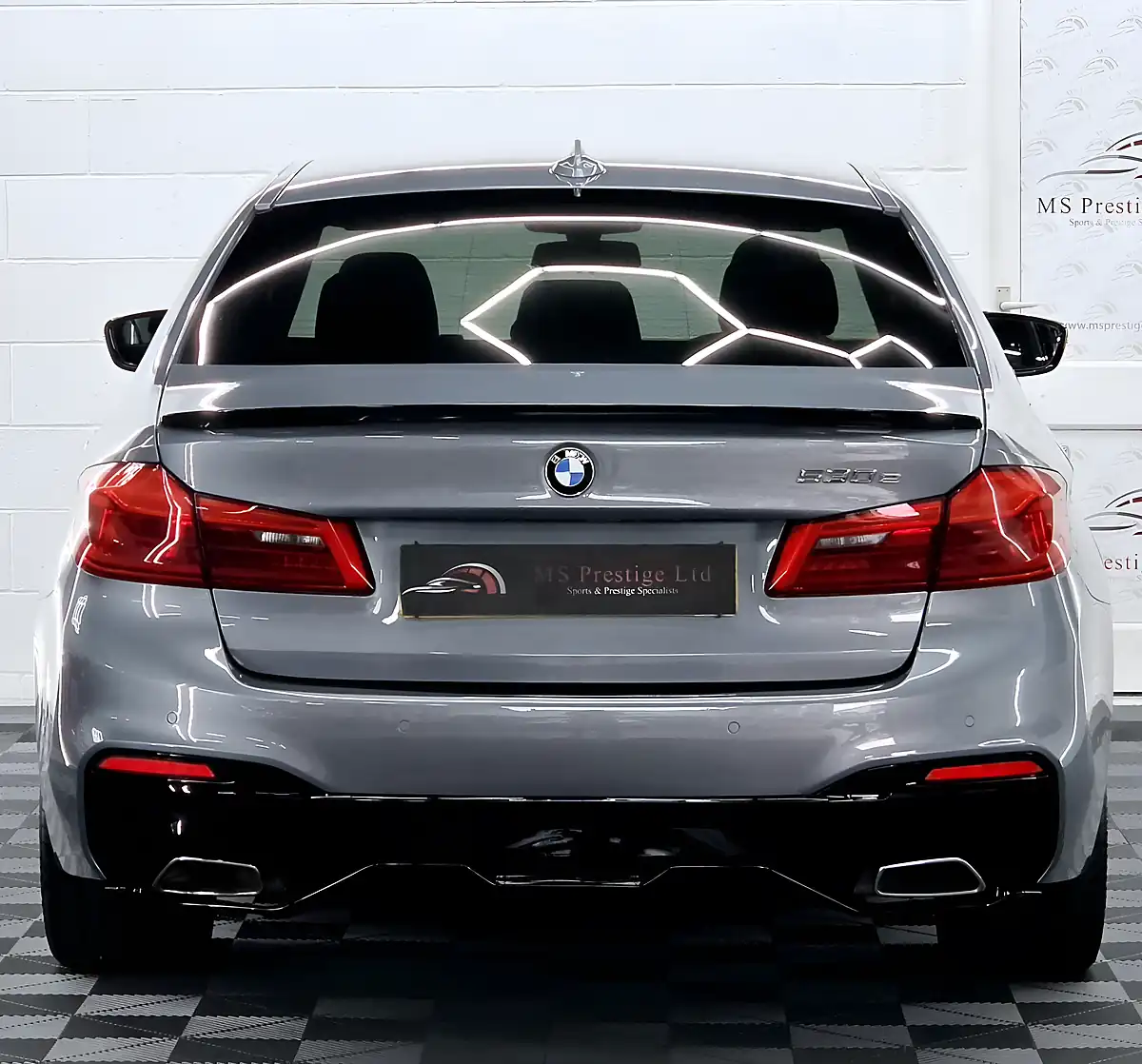 Used 2019 BMW 5 Series M Sport Bluestone - Interior and Exterior details 11