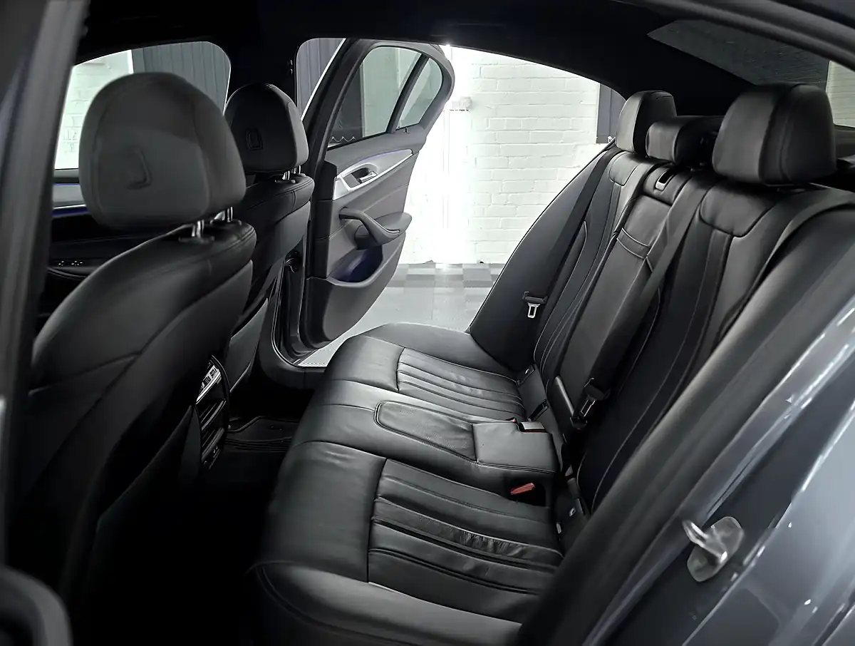 Used 2019 BMW 5 Series M Sport Bluestone - Interior and Exterior details 19