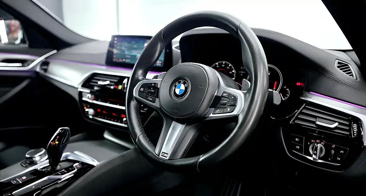 Used 2019 BMW 5 Series M Sport Bluestone - Interior and Exterior details 14