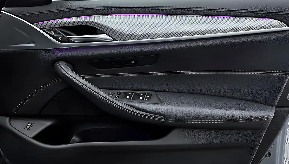 Used 2019 BMW 5 Series M Sport Bluestone - Interior and Exterior details 20