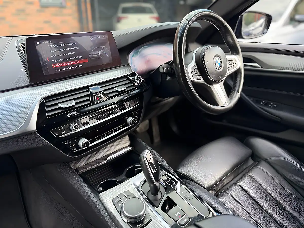Used 2019 BMW 5 Series M Sport Mediterranean Blue - Interior and Exterior details 16