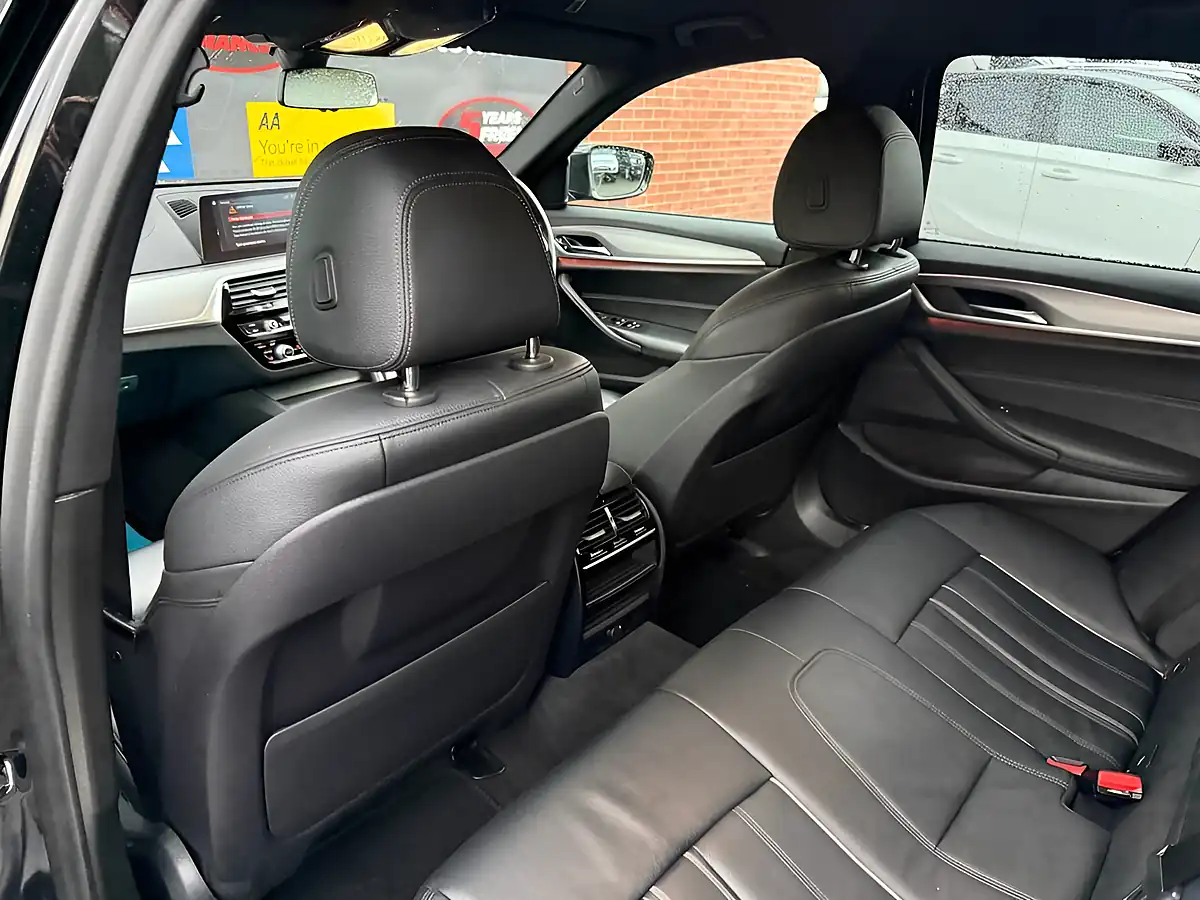 Used 2019 BMW 5 Series M Sport Touring Black - Interior and Exterior details 15