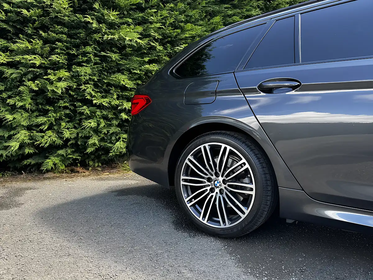 Used 2019 BMW 5 Series M Sport Touring Grey - Interior and Exterior details 12