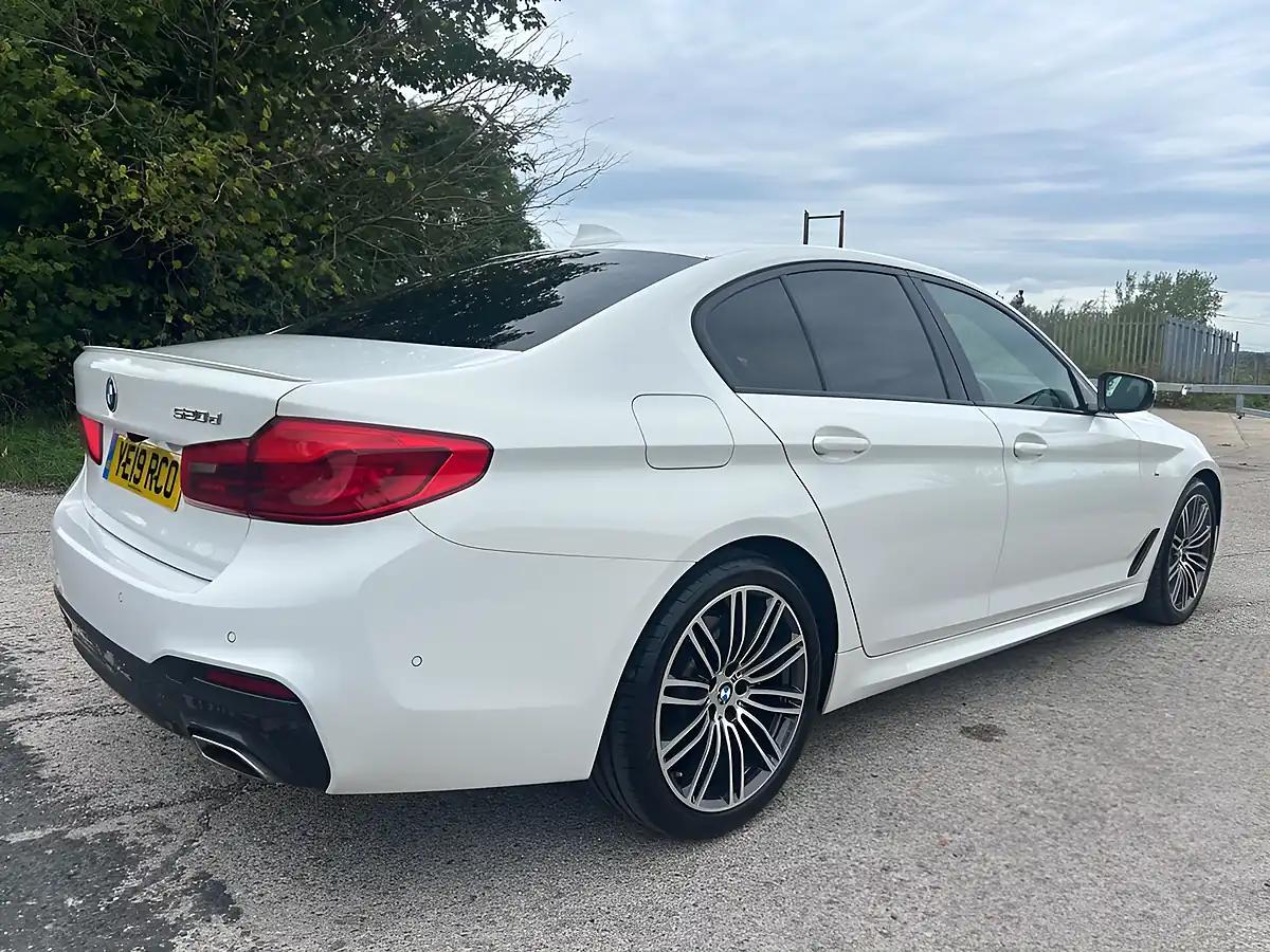 Used 2019 BMW 5 Series M Sport White - Interior and Exterior details 10