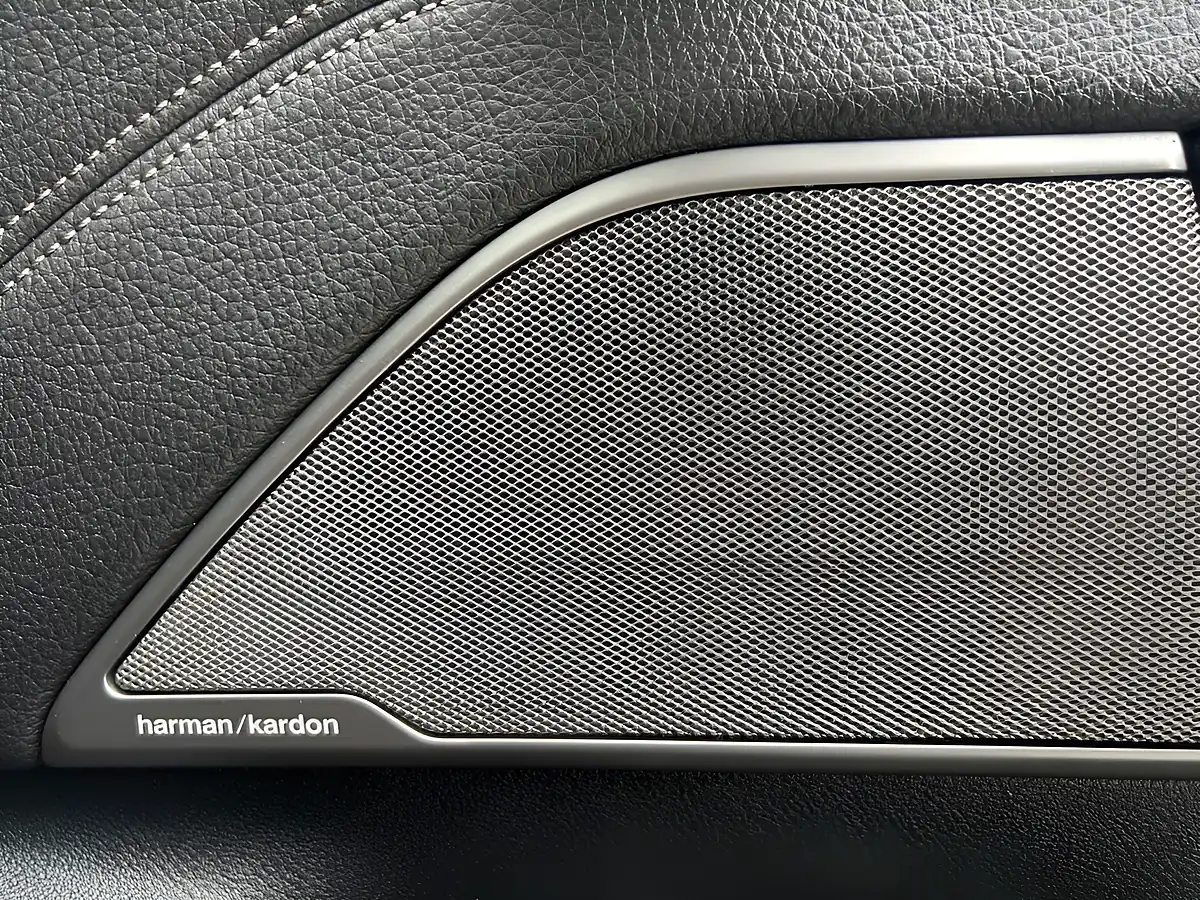 Used 2019 BMW 5 Series M Sport White - Interior and Exterior details 14
