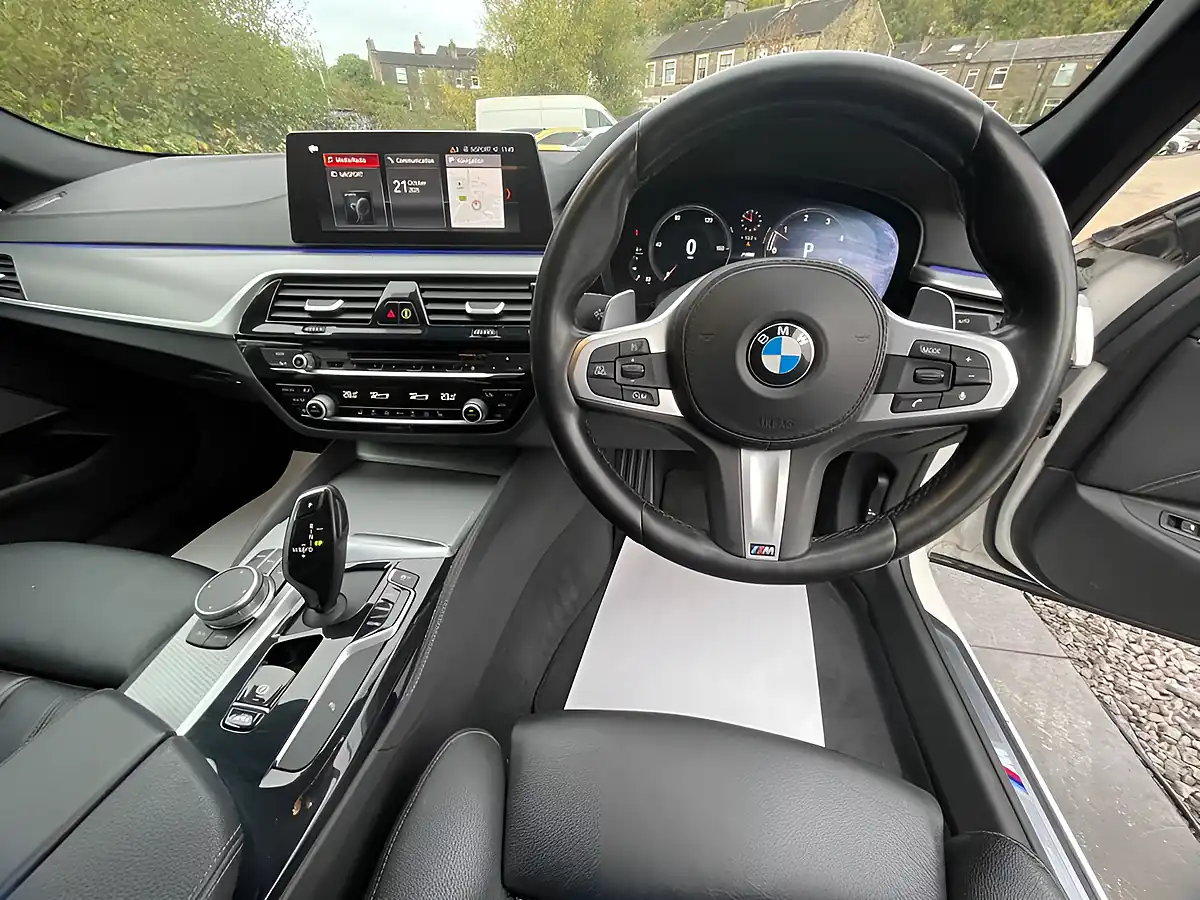 Used 2019 BMW 5 Series M Sport White - Interior and Exterior details 5