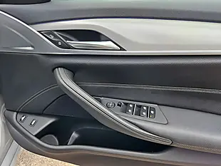 Used 2019 BMW 5 Series Se Glacier Silver - Interior and Exterior details 13