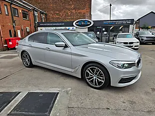 Used 2019 BMW 5 Series Se Glacier Silver - Interior and Exterior details 19