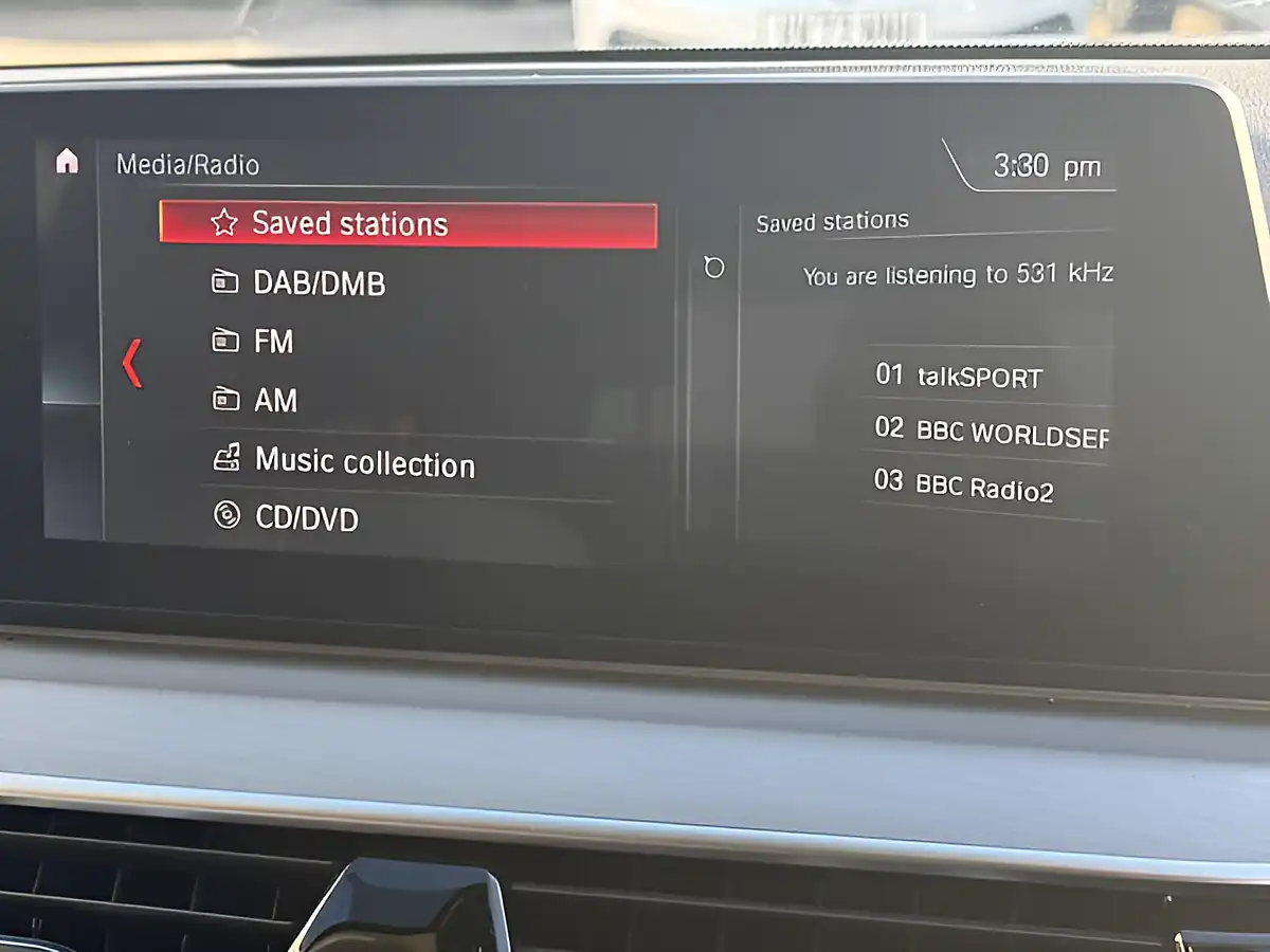 Used 2019 BMW 5 Series Se Silver - Interior and Exterior details 12