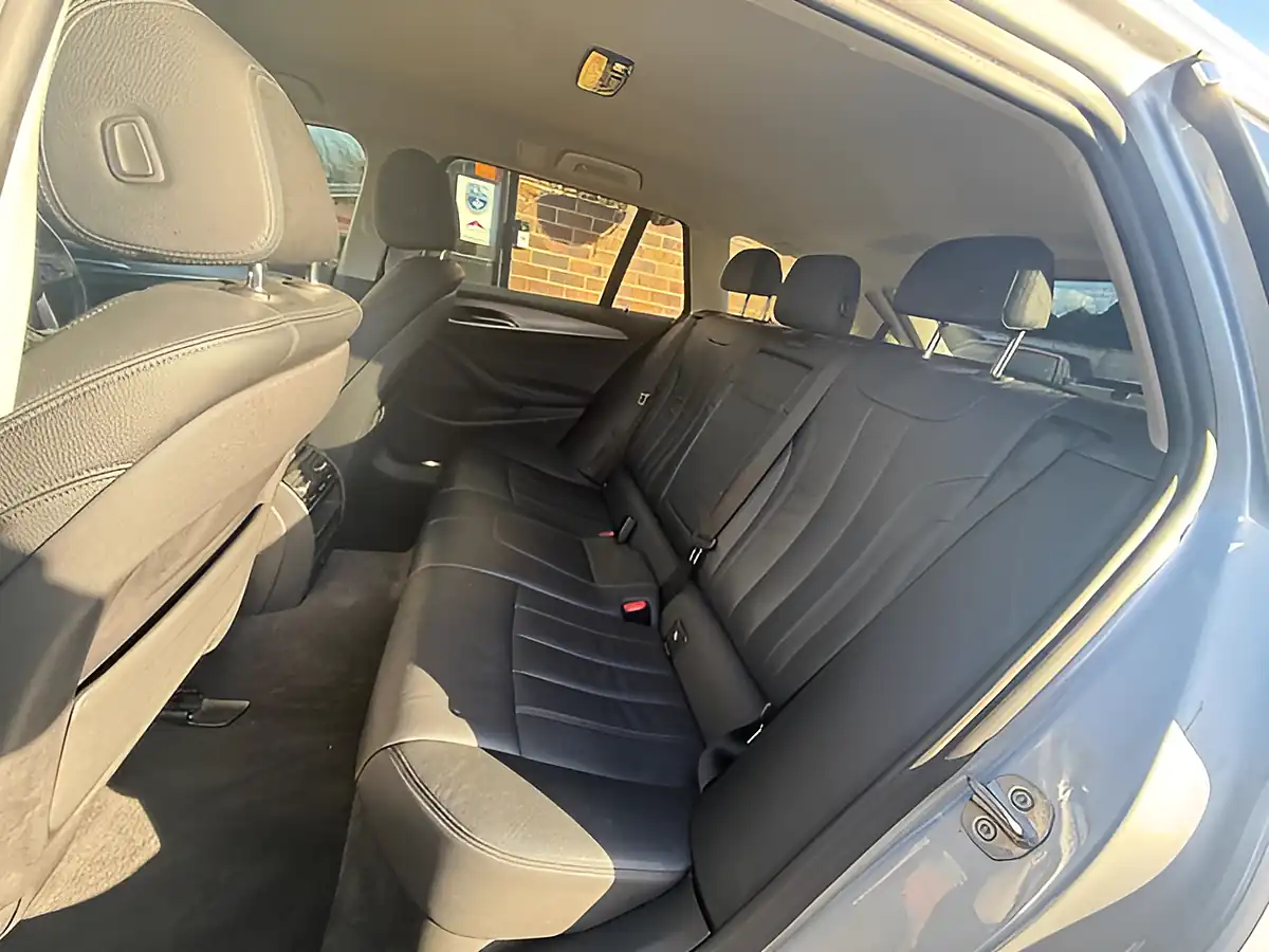 Used 2019 BMW 5 Series Se Silver - Interior and Exterior details 16