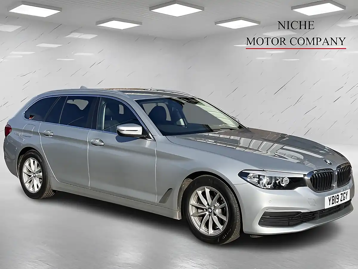 Used 2019 BMW 5 Series Se Silver - Interior and Exterior details 7