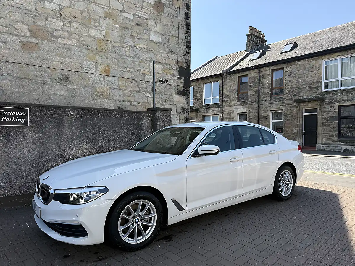 Used 2019 BMW 5 Series Se White - Interior and Exterior details 15