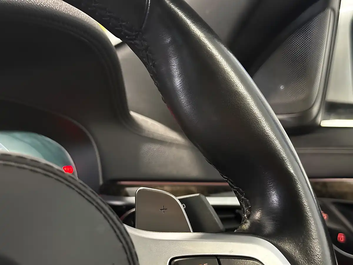 Used 2019 BMW 6 Series M Sport GT Alpine White - Interior and Exterior details 16