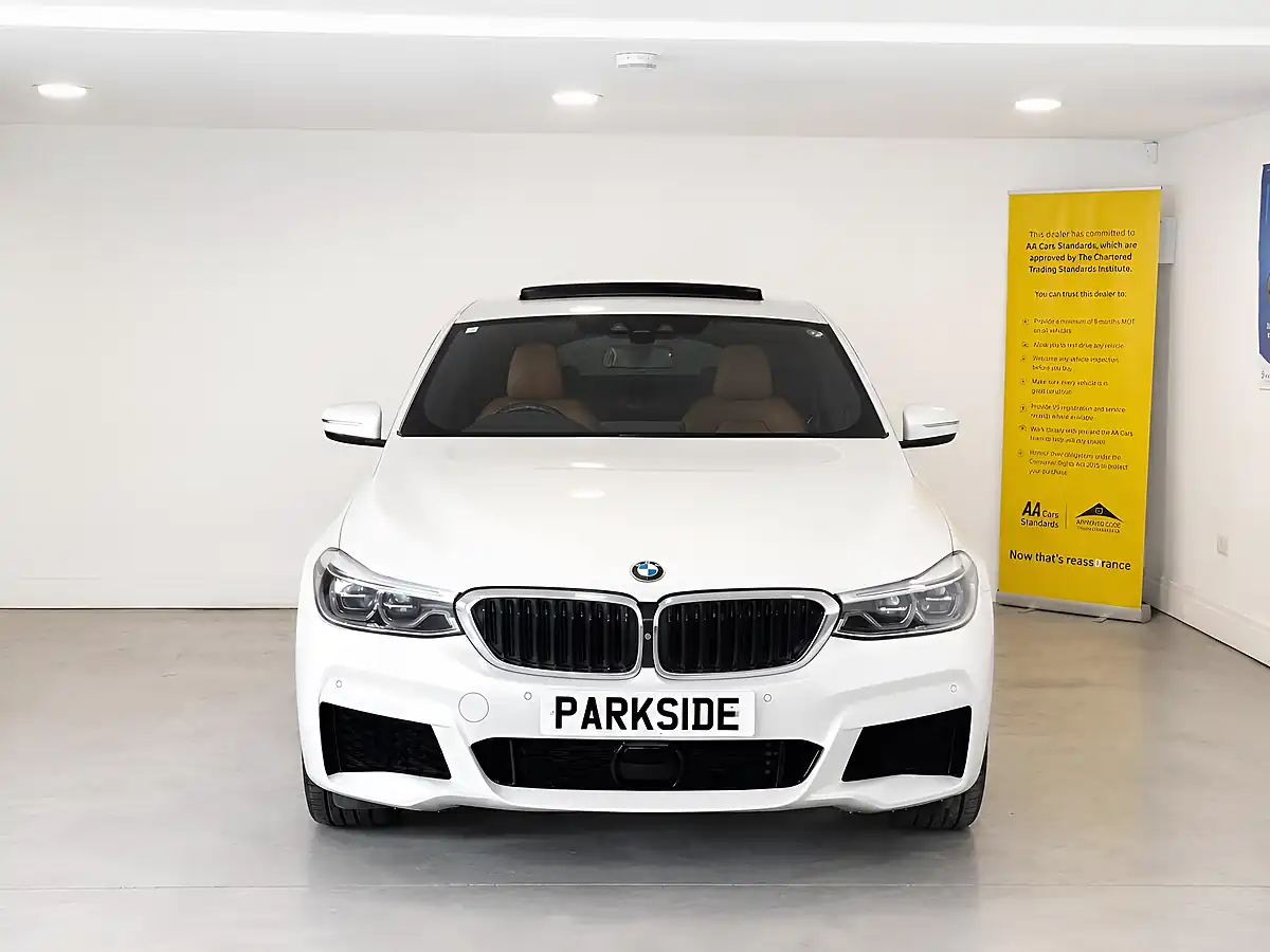 Used 2019 BMW 6 Series M Sport GT Alpine White - Interior and Exterior details 5