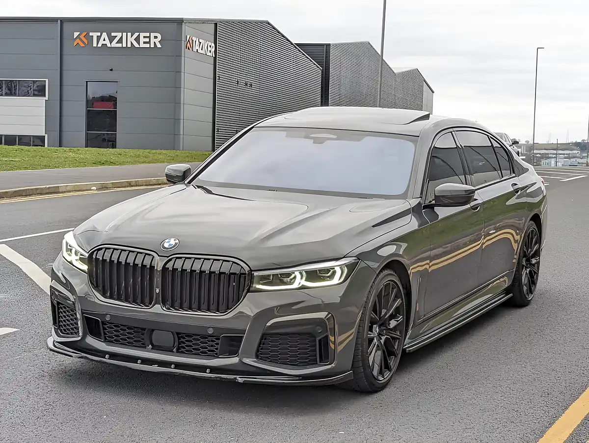 Used 2019 BMW 7 Series M Sport Grey - Interior and Exterior details 12