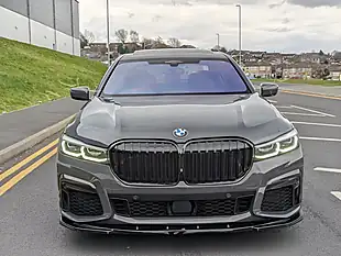 Used 2019 BMW 7 Series M Sport Grey - Interior and Exterior details 5
