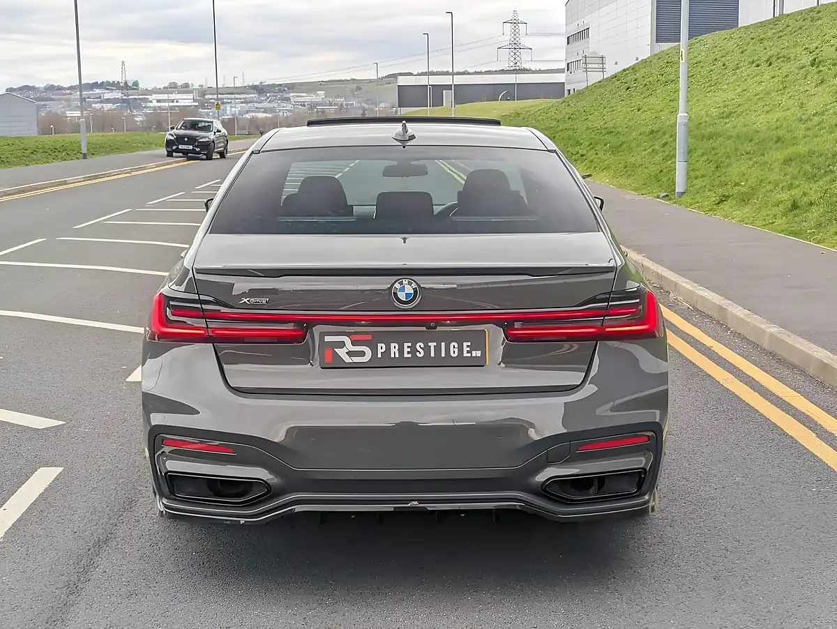 Used 2019 BMW 7 Series M Sport Grey - Interior and Exterior details 6