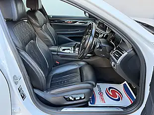 Used 2019 BMW 7 Series M Sport White - Interior and Exterior details 11
