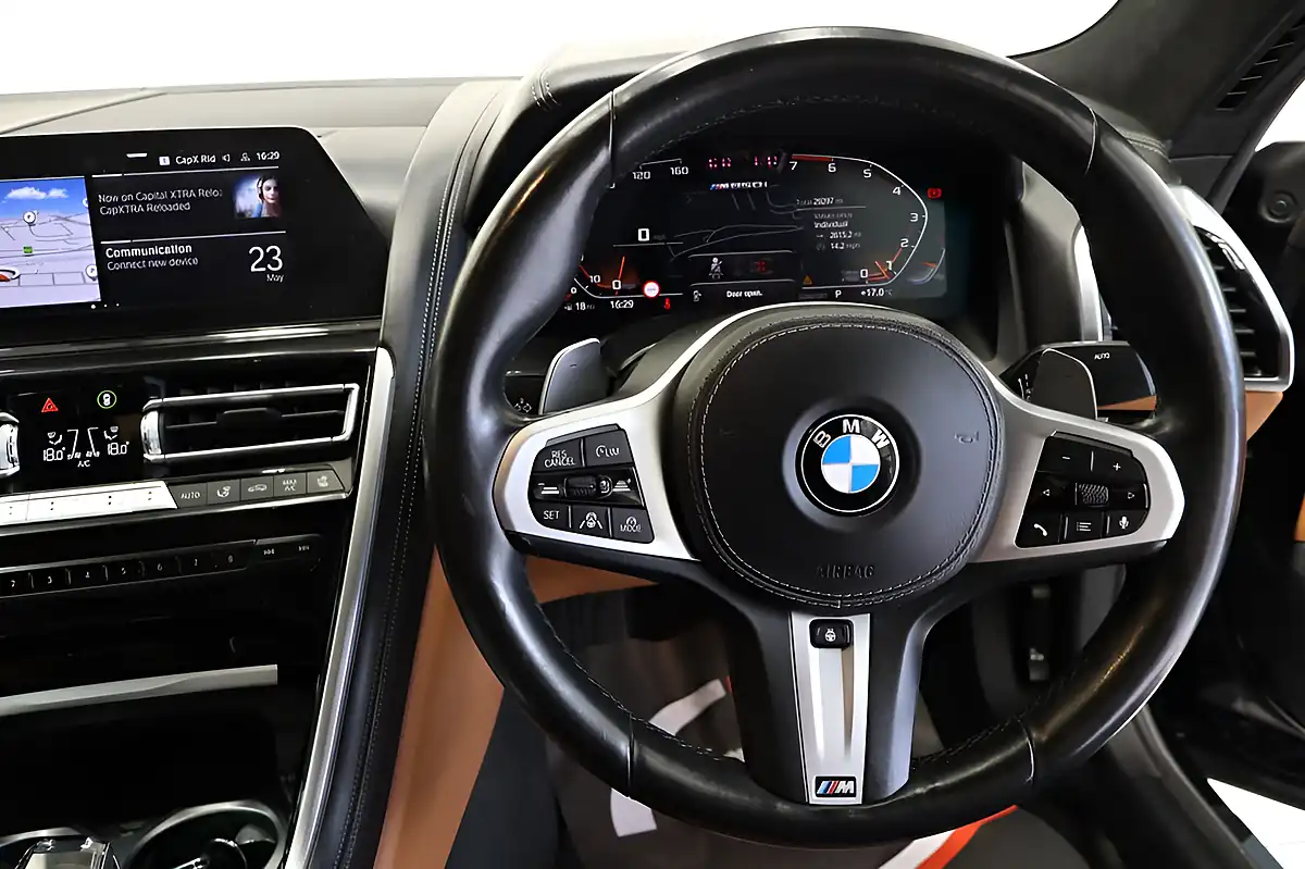 Used 2019 BMW 8 Series M850i Carbon Black - Interior and Exterior details 19