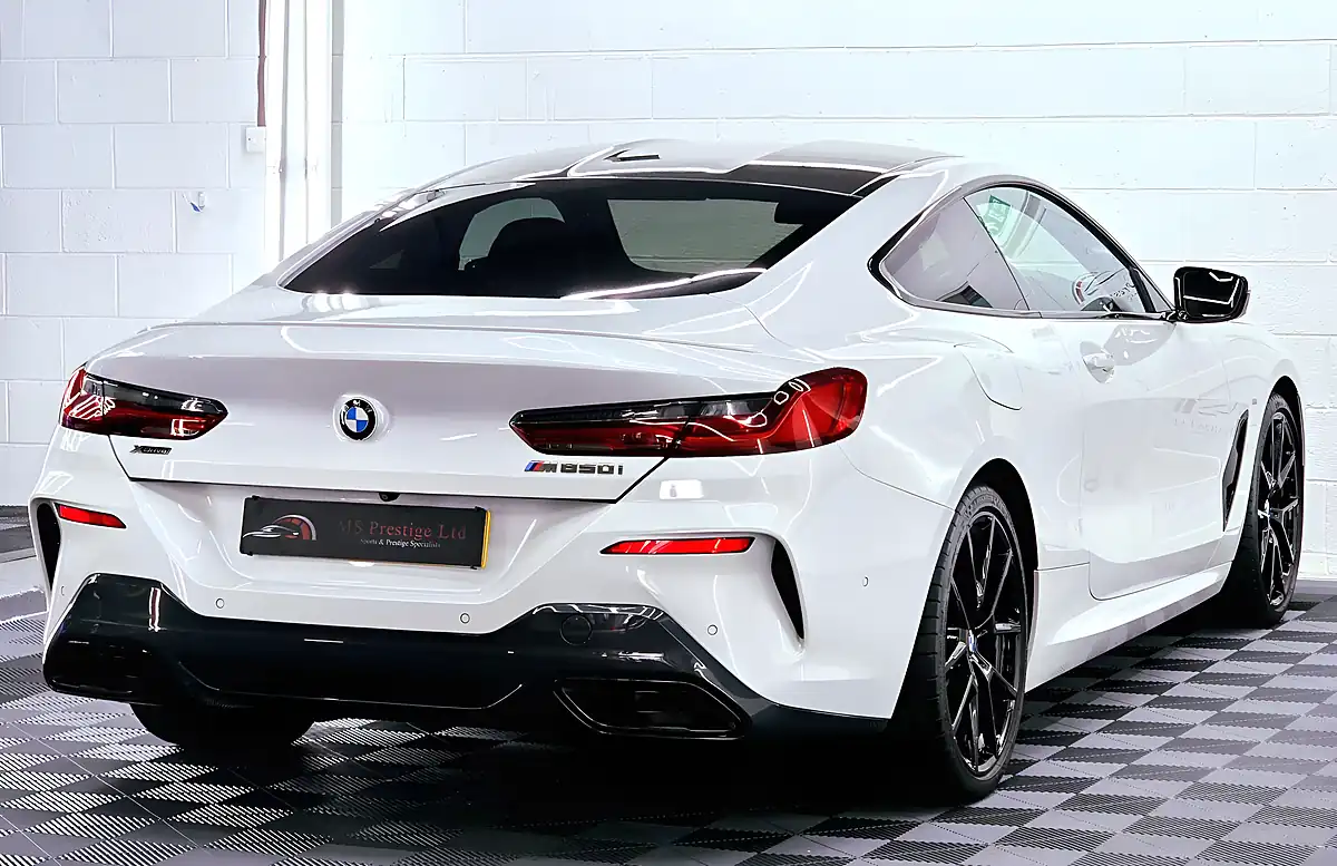 Used 2019 BMW 8 Series M850i Mineral White - Interior and Exterior details 11