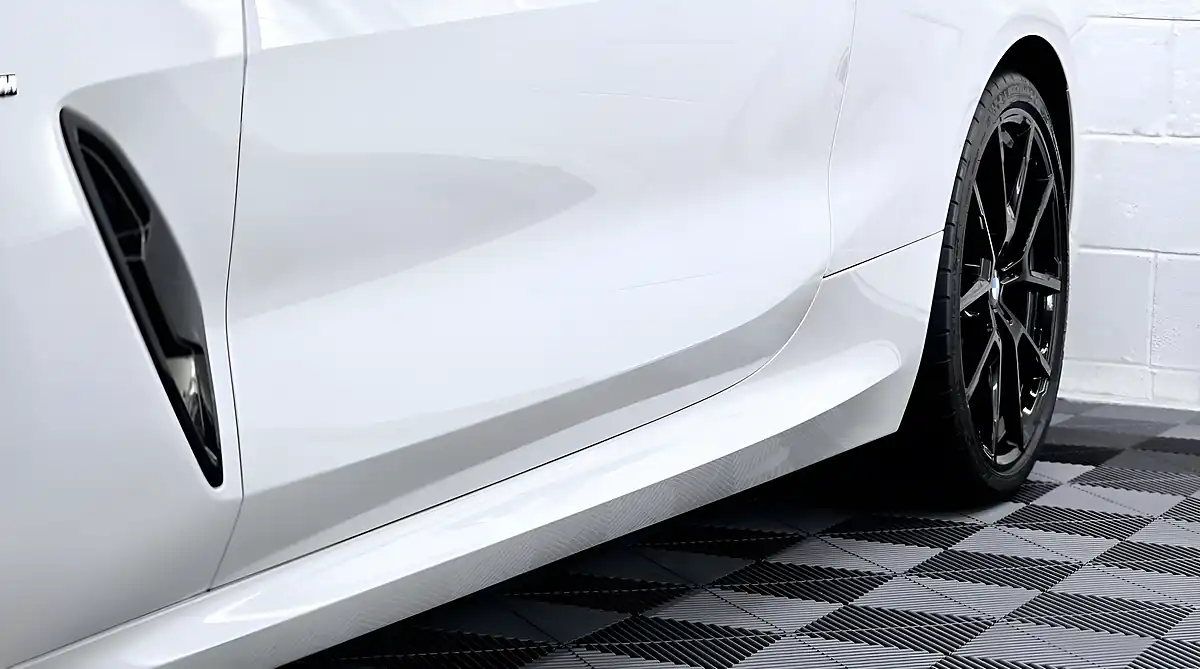 Used 2019 BMW 8 Series M850i Mineral White - Interior and Exterior details 18