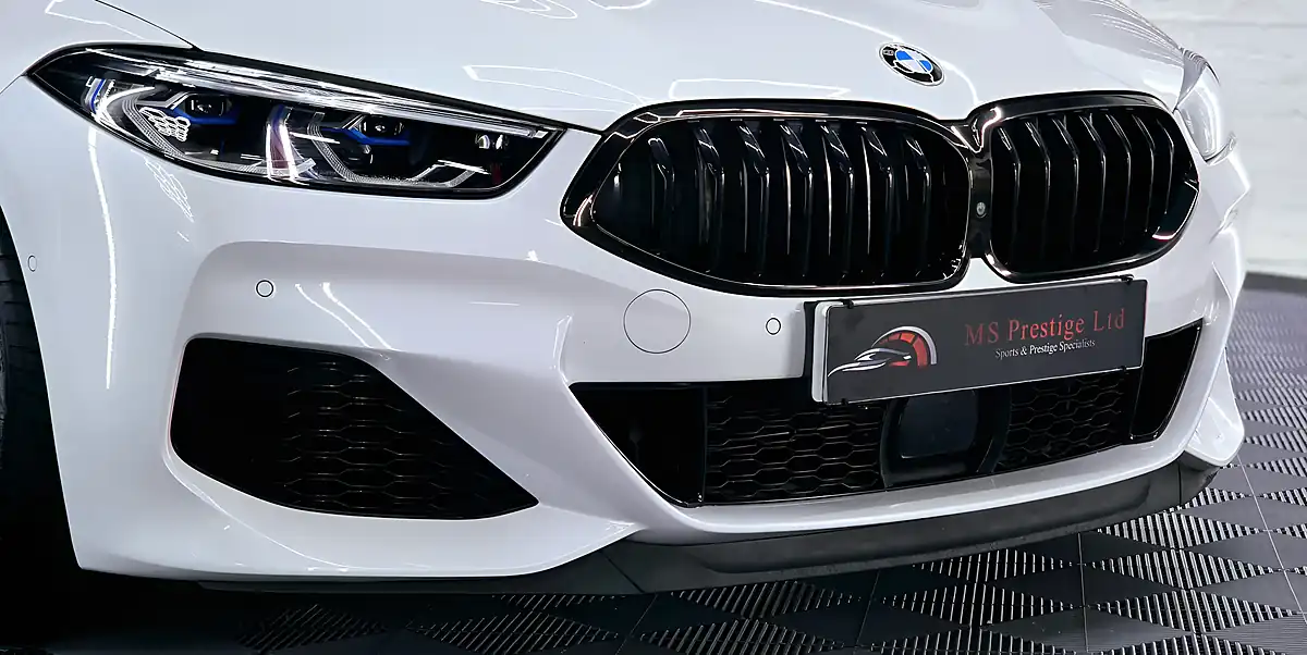 Used 2019 BMW 8 Series M850i Mineral White - Interior and Exterior details 4