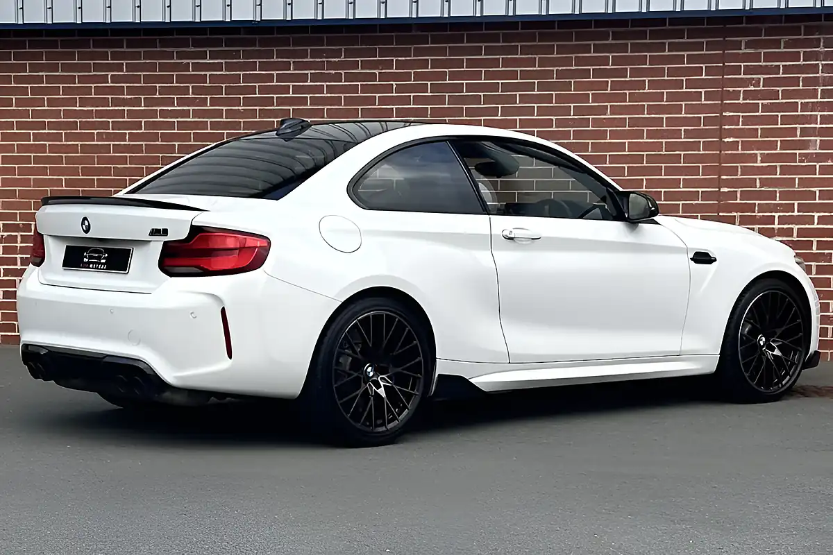 Used 2019 BMW M2 Competition White - Interior and Exterior details 20