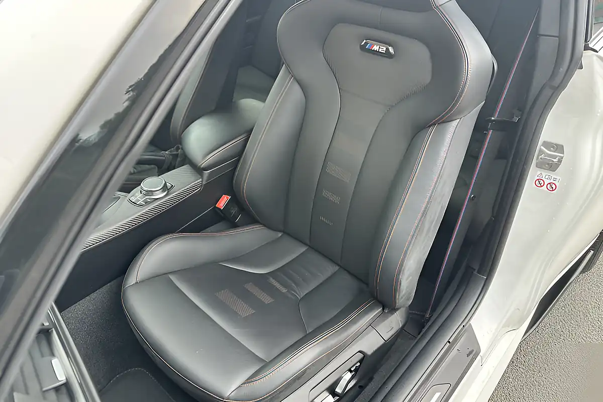 Used 2019 BMW M2 Competition White - Interior and Exterior details 4
