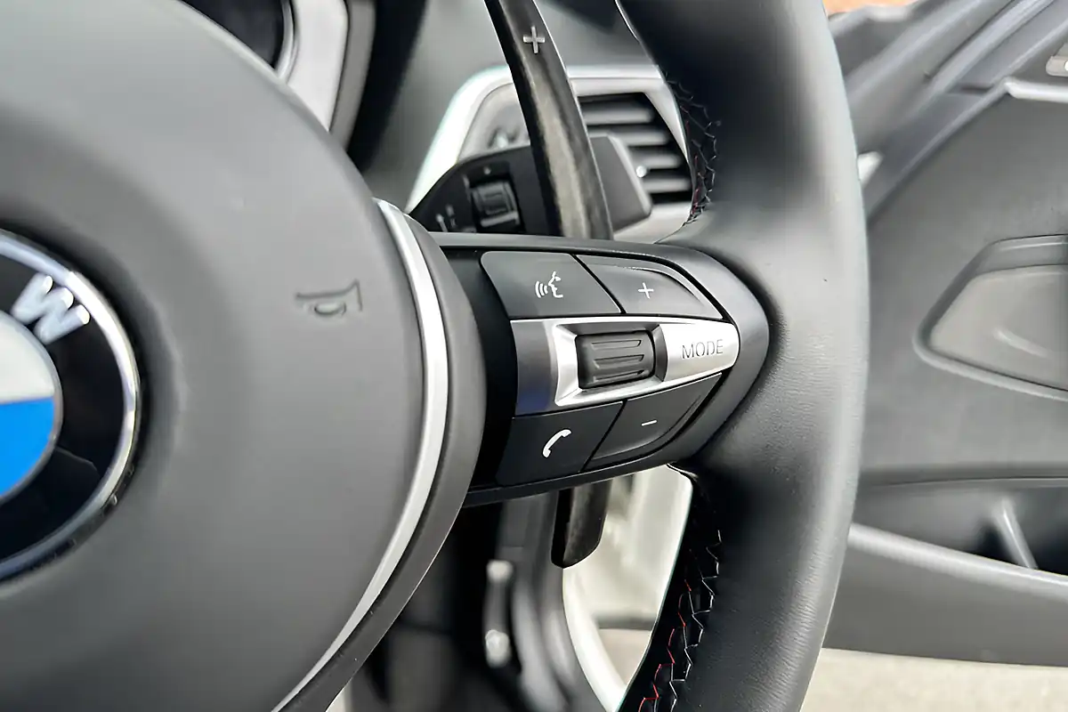 Used 2019 BMW M2 Competition White - Interior and Exterior details 5
