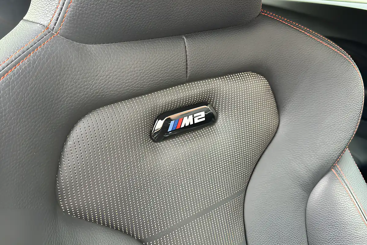 Used 2019 BMW M2 Competition White - Interior and Exterior details 9